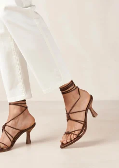 Alyssa - Sandalias Negras Y Crema De Piel