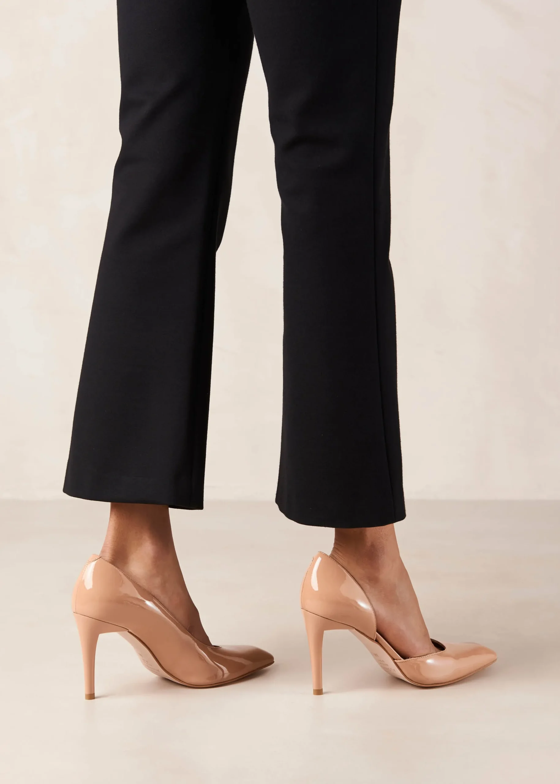 Amelia Onix Tacones De Cuero Beige