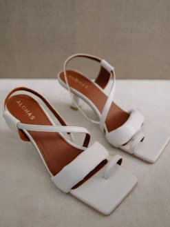 Asymmetric Straps - Mules Blancos De Piel