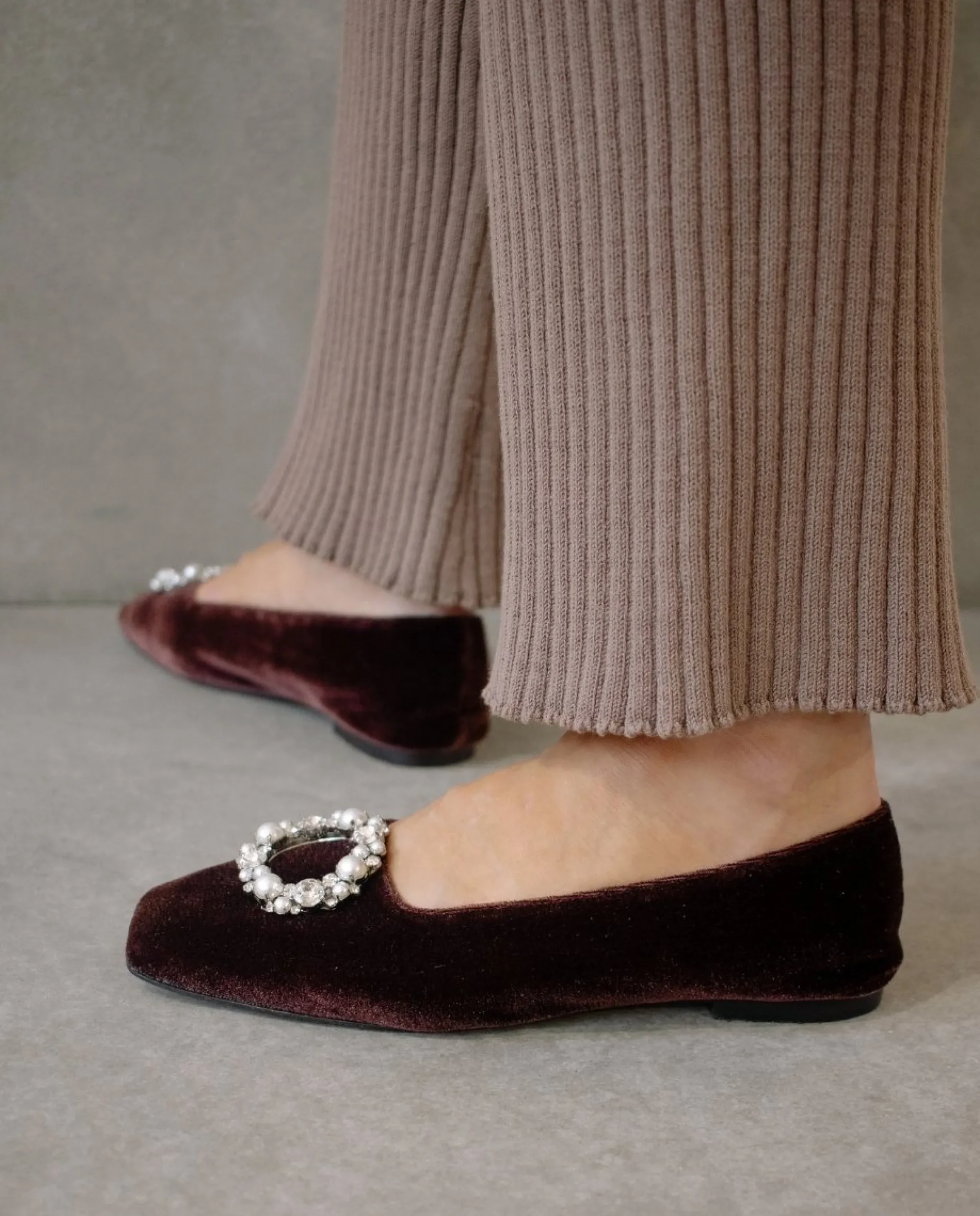 Belinda Sandalias De Ante Beige