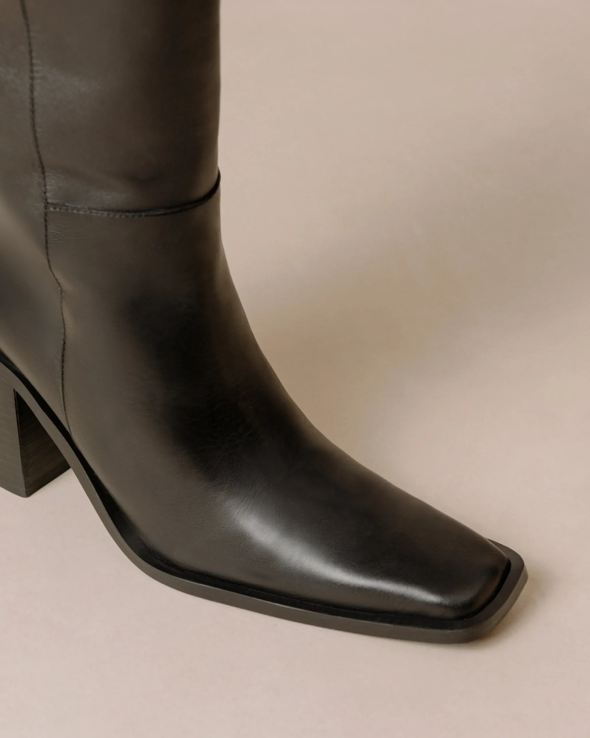 Berta - Botas Negras De Piel