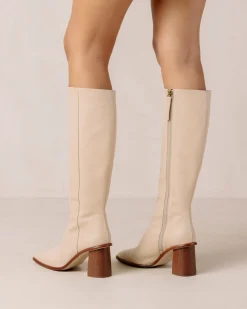 East - Botas Altas Blancas De Piel