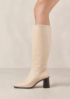 East - Botas Beige De Piel Vegana
