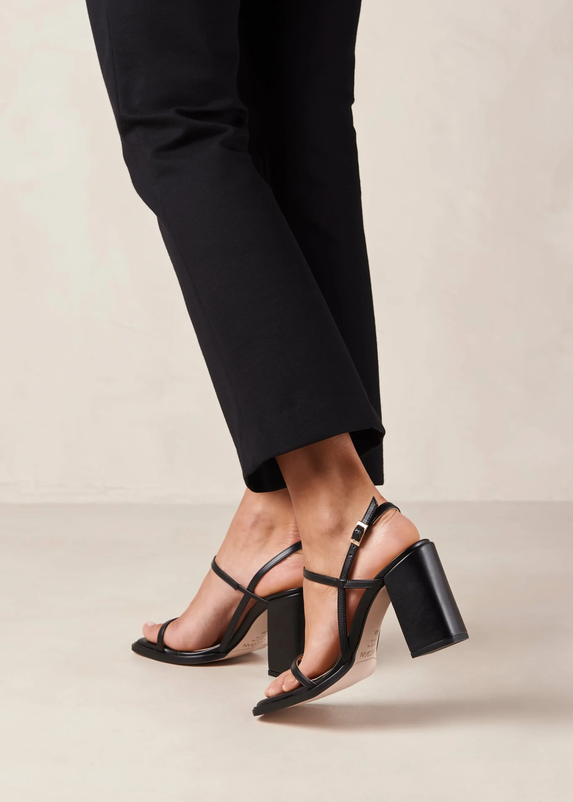 Harper Sandalias De Cuero Suave Marrón