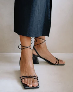 Juniper - Sandalias Negras De Piel