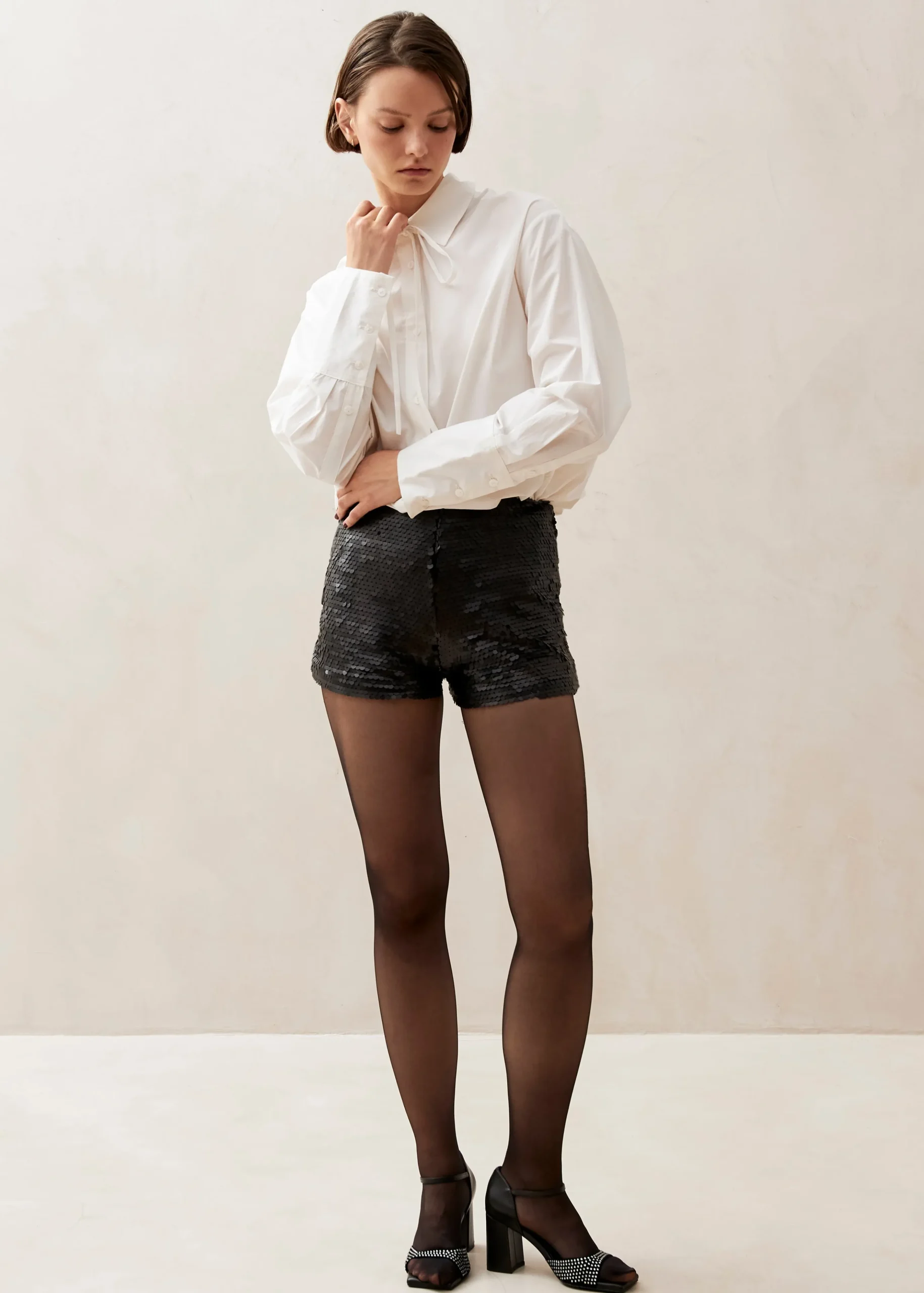 Keira - Shorts Negros De Lentejuelas