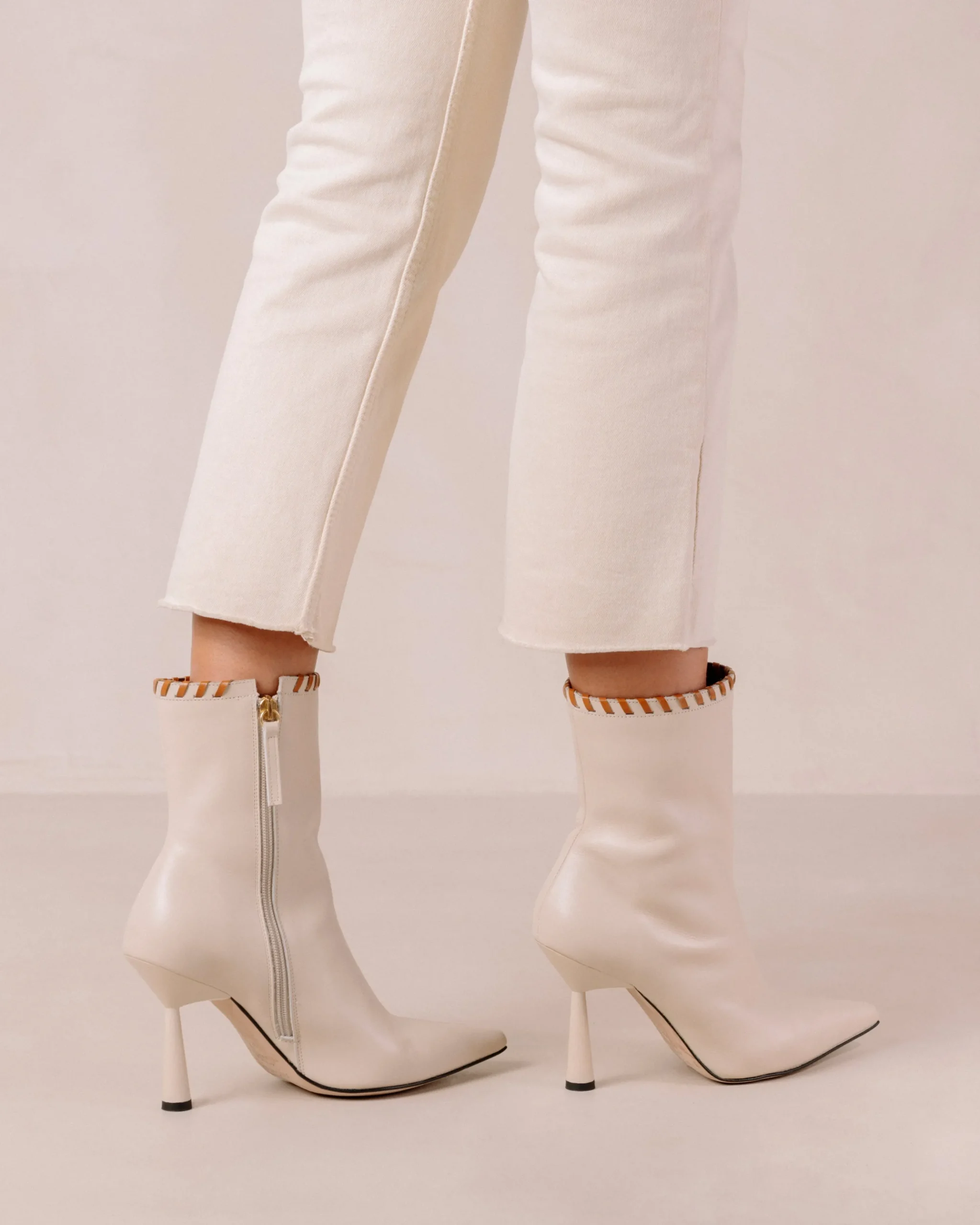 Leo - Botas Blancas De Piel