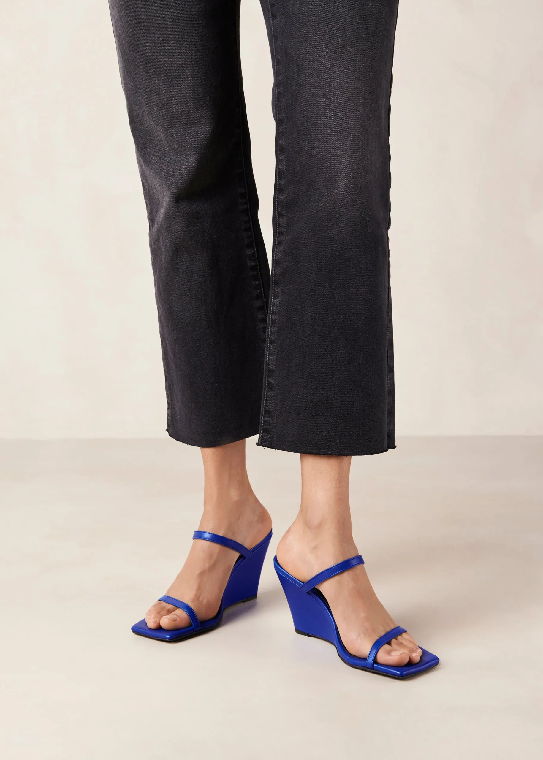 Paixao - Mules De Cuña Azules ALOHAS">