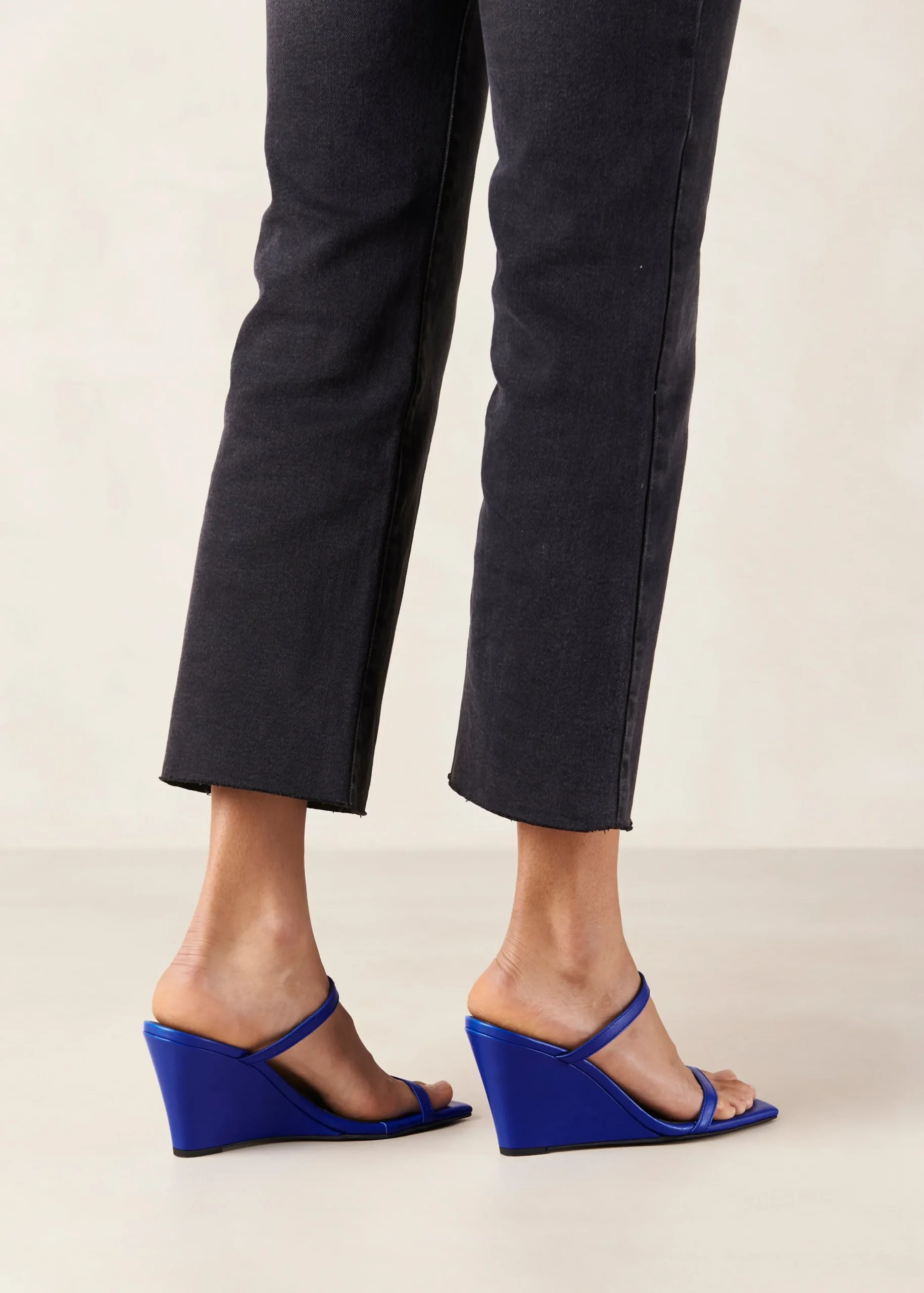 Paixao - Mules De Cuña Azules ALOHAS">