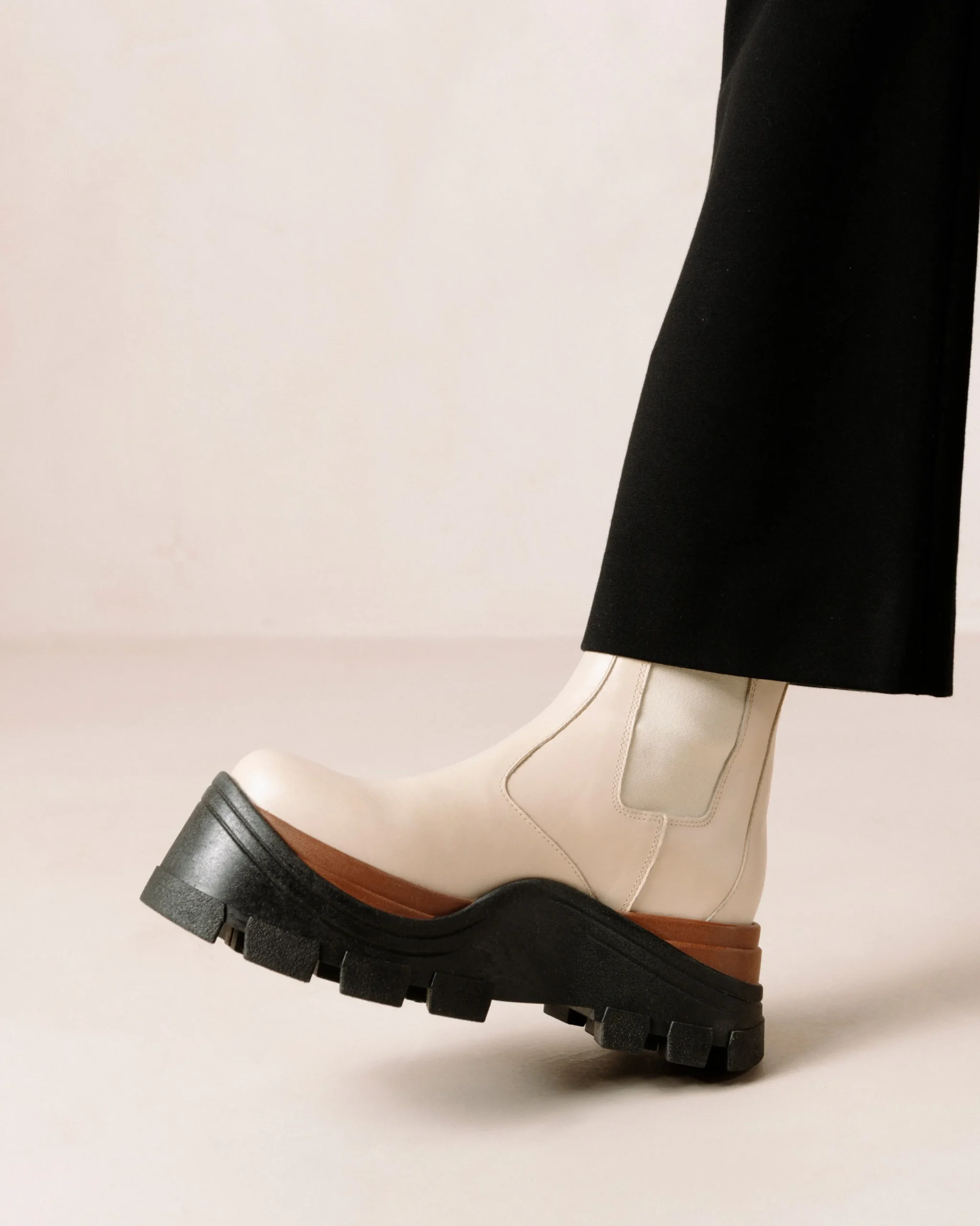 Phoenix Nutty - Botas Blancas De Piel