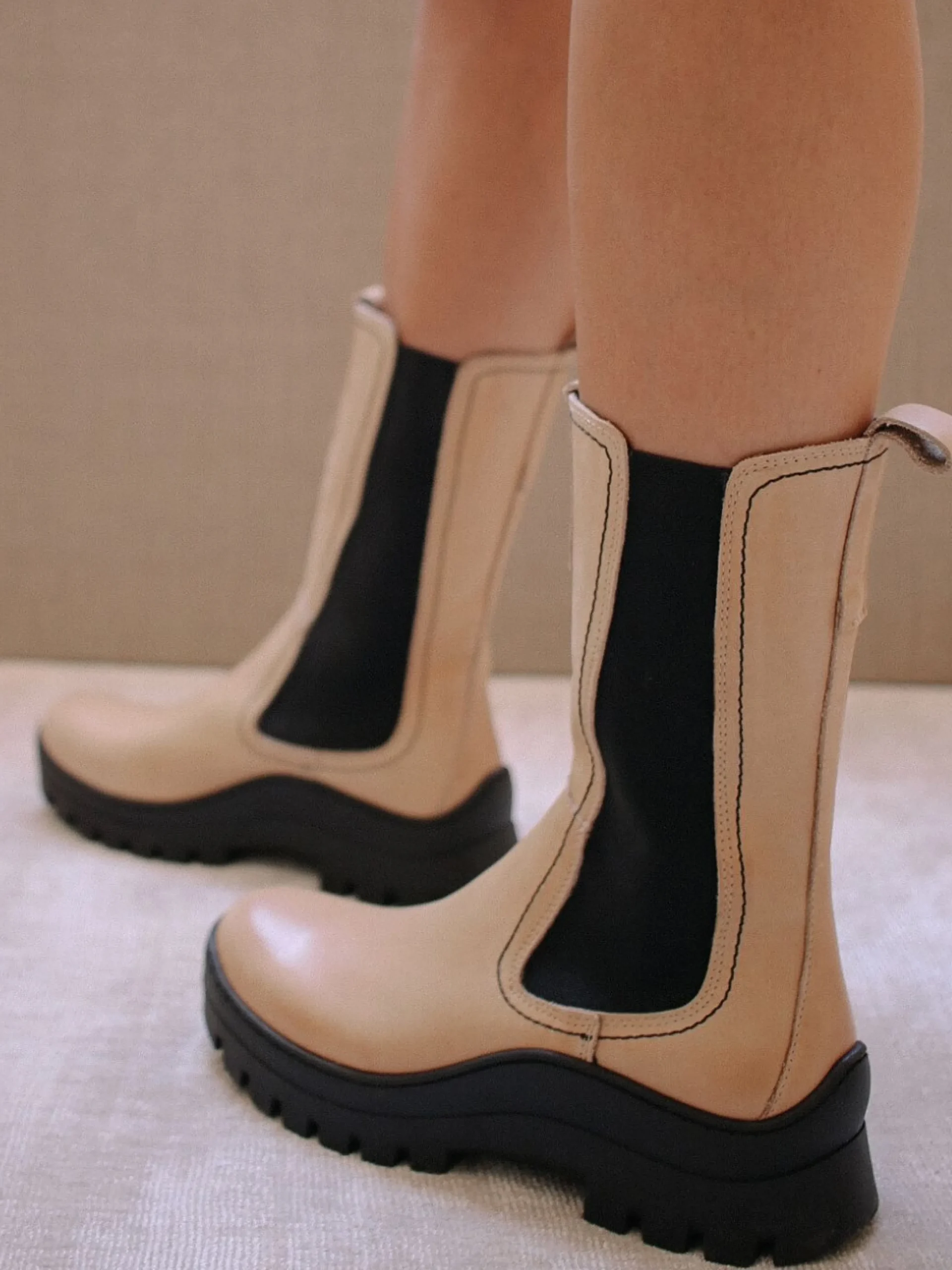 Pick Me Up - Botas Beige De Piel