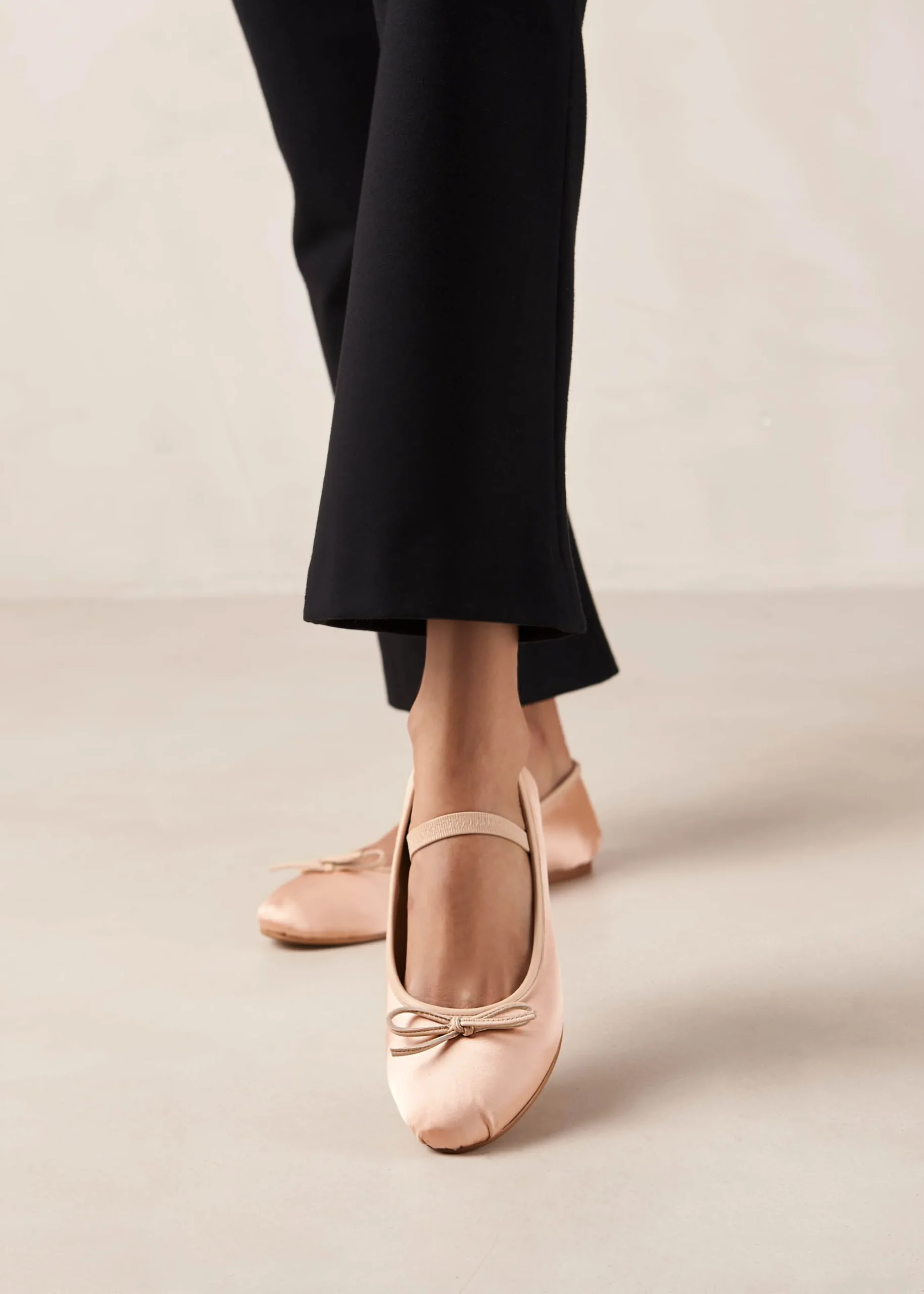 Por Do Sol - Red Leather Ballet Pumps