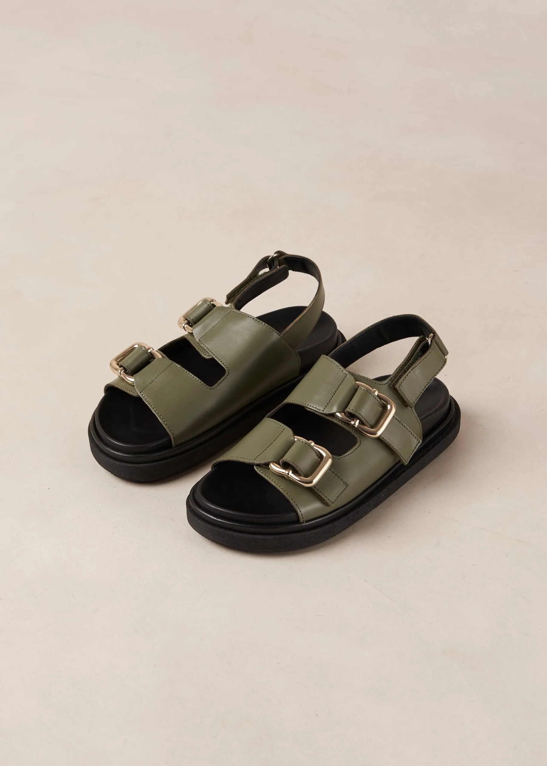 Rollers - Sandalias Negras De Cuero Vegano