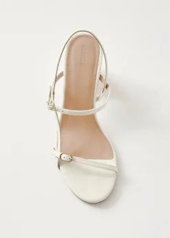 Sandalias De Cuero Negras Rayna