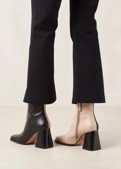 South Bicolor - Botas De Piel Negra Y Beige