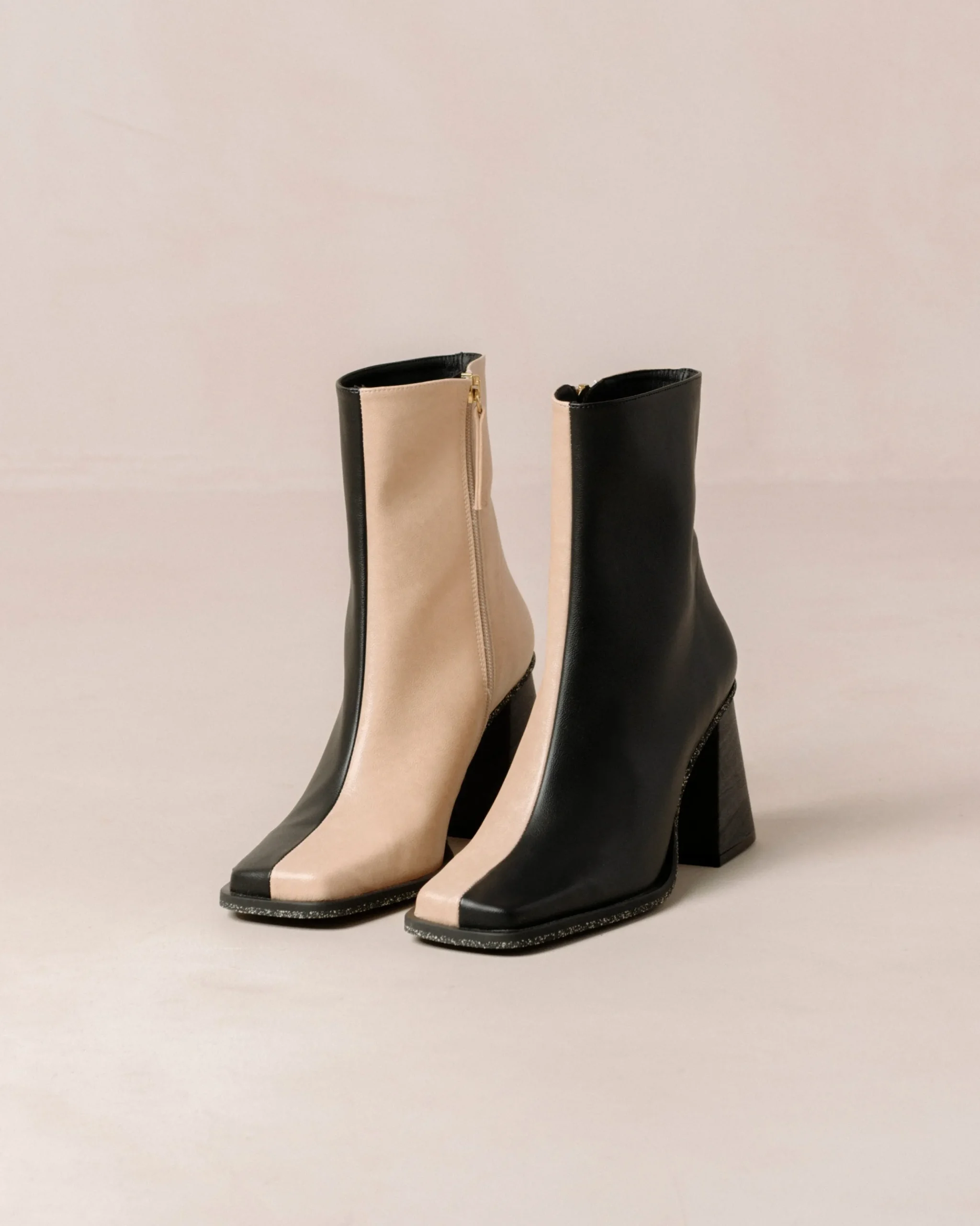 South Corn - Botas De Piel Vegana Negras Y Beige