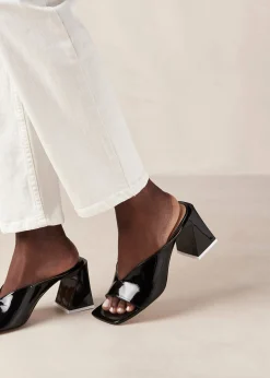 Tasha - Mules Negros De Piel De Charol