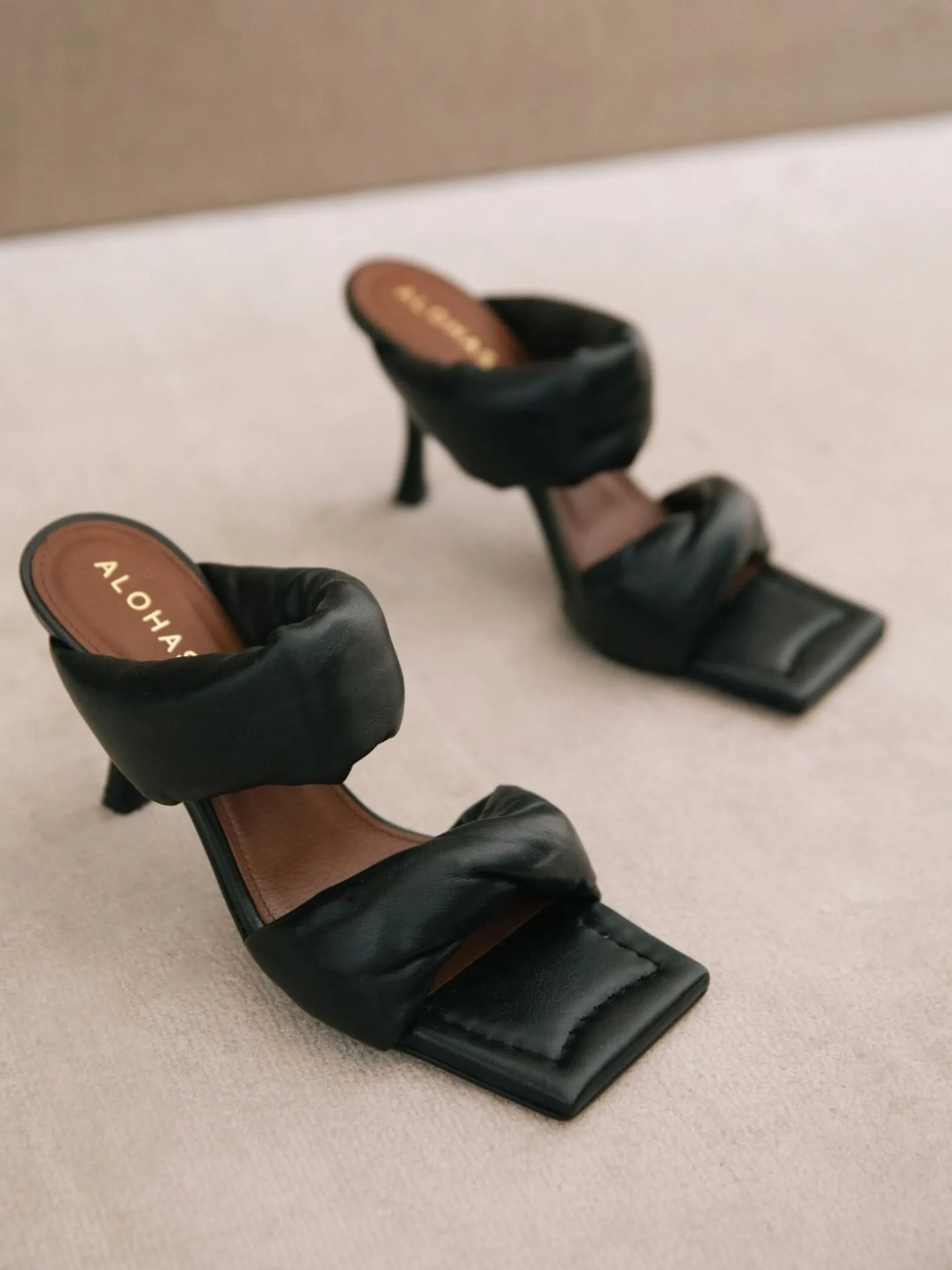 Twist Strap - Sandalias De Piel Negras