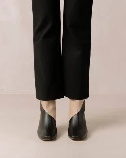 Watercolor - Botas Negras Y Beige De Piel Vegana