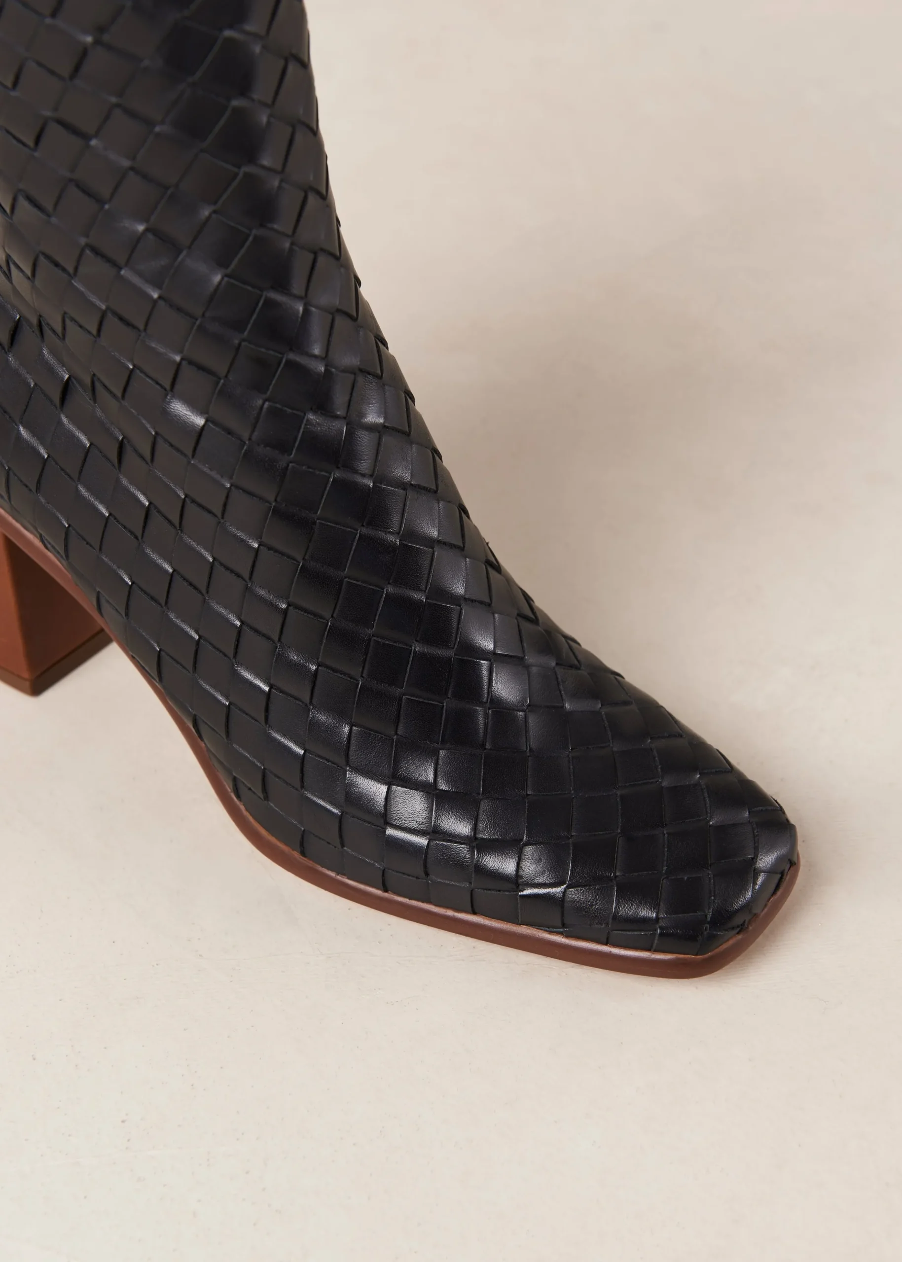 West Braided - Botas Negras De Piel