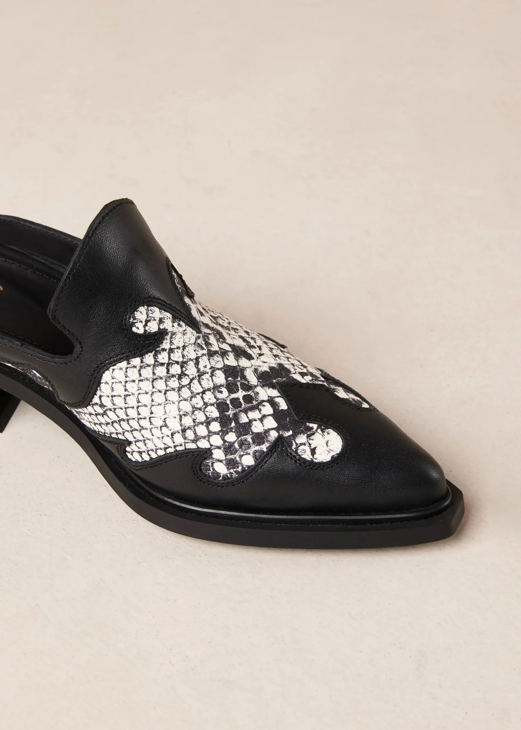 Weston Indo Mules De Cuero Bicolor Negro Y Gris