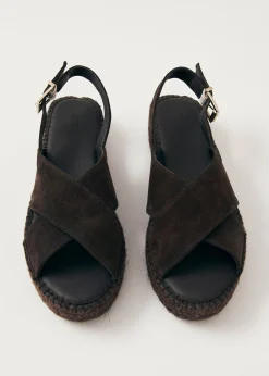 Zapatos De Cuero Marrón Con Esparteña Cruzada De Ante